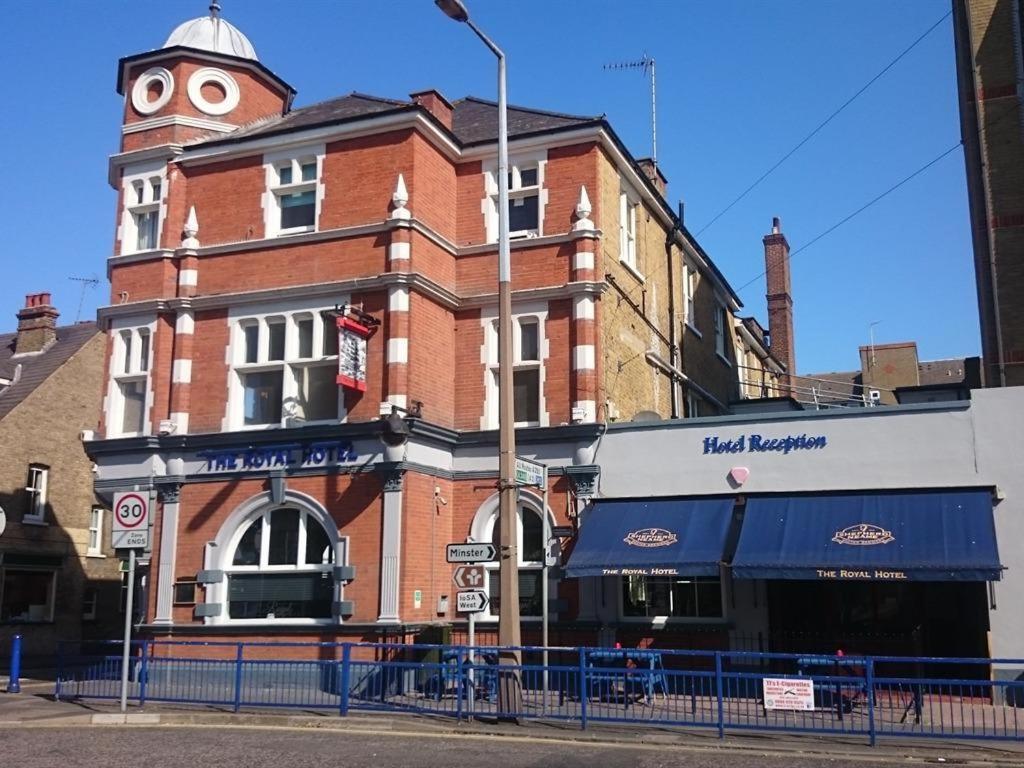 Royal Hotel Sheerness Exterior foto